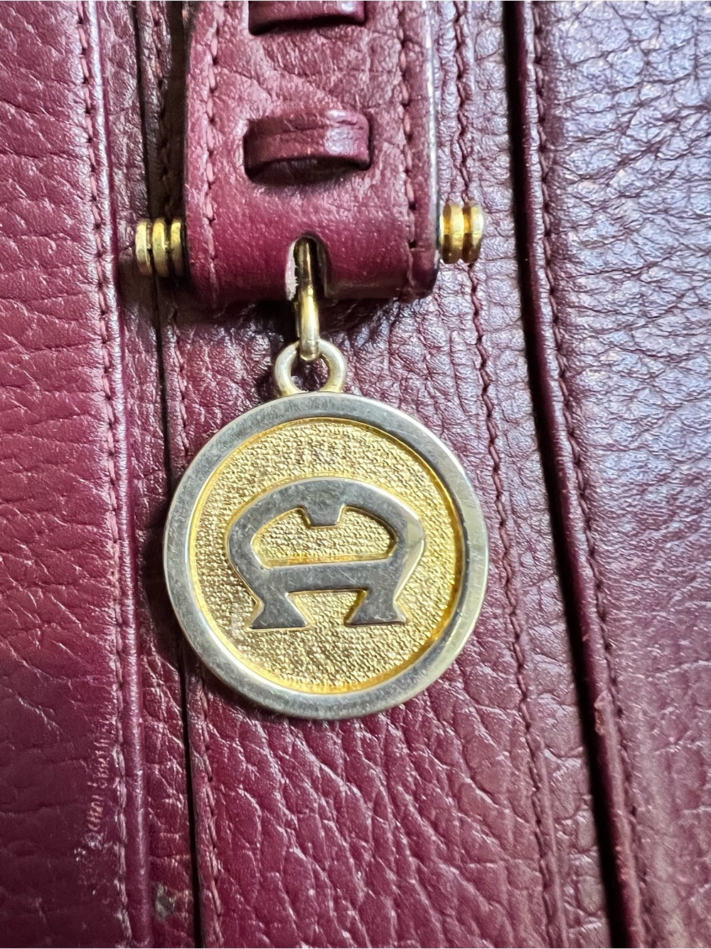 Vintage 1980’s Etienne Aigner Oxblood Leather Doctor-Style Satchel - Picture 7 of 9